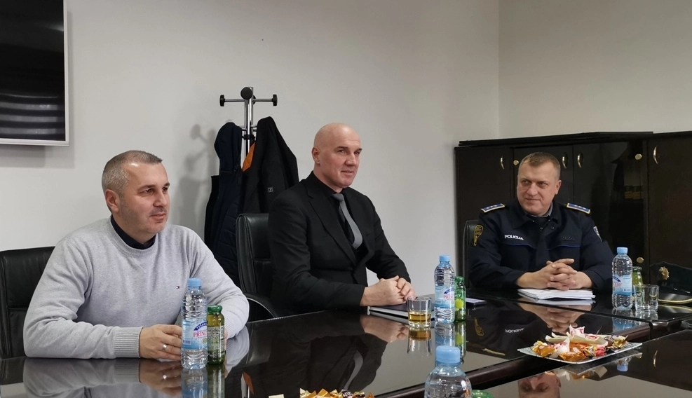 Nacelnik Kladnja kod ministra (3)